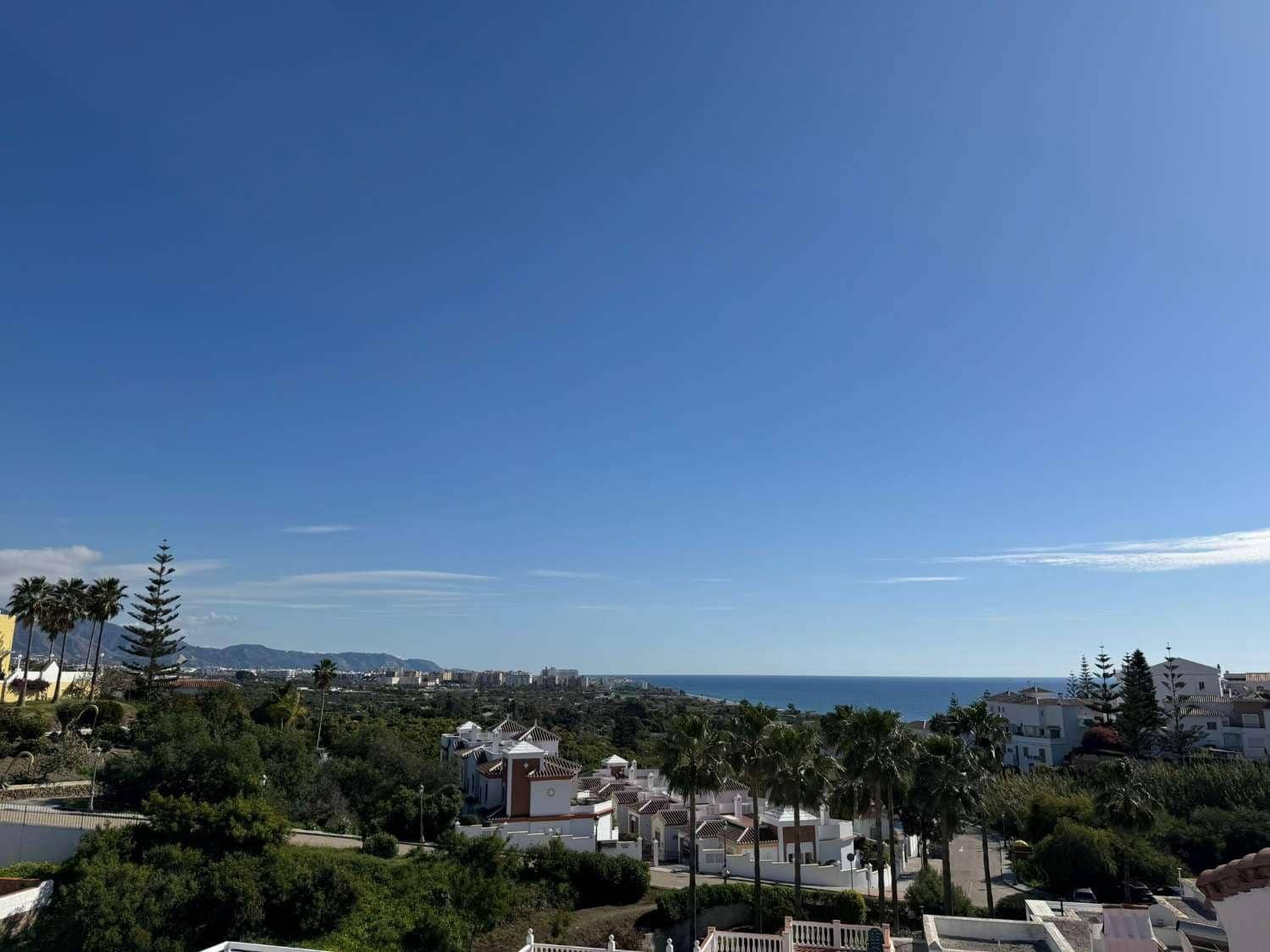 3 soveværelse Byhus til salg i Nerja med swimmingpool - € 349.000 (Ref: 8786818)