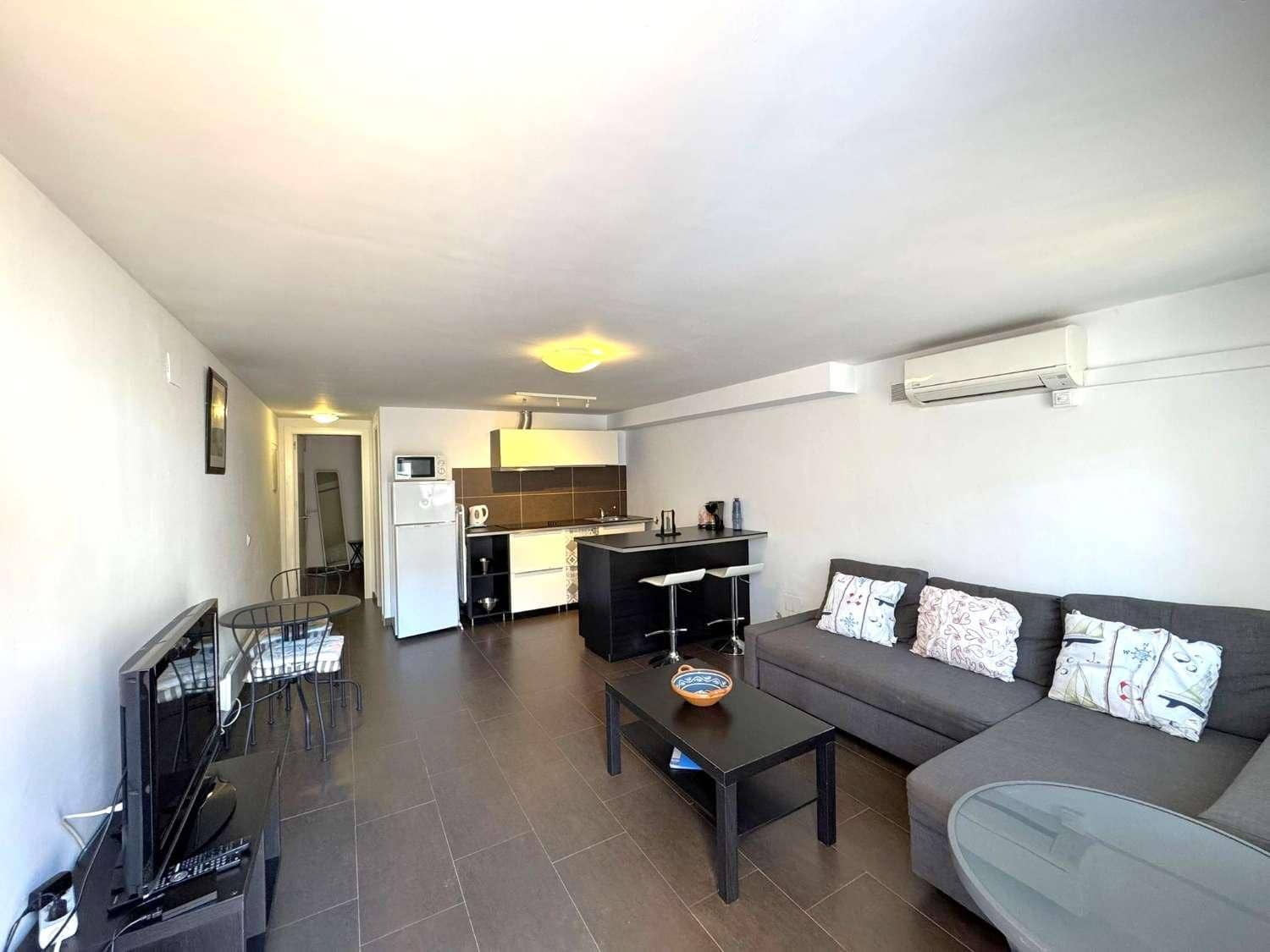 3 soveværelse Byhus til salg i Nerja med swimmingpool - € 349.000 (Ref: 8786818)