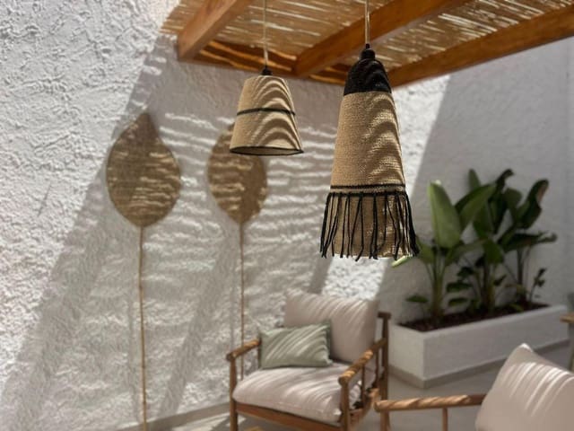 3 soveværelse Byhus til salg i Burriana, Nerja med swimmingpool - € 474.500 (Ref: 9159609)