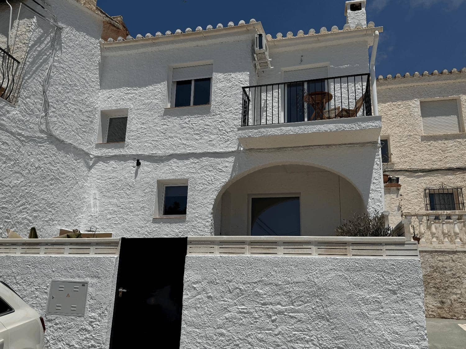 3 Zimmer Haus zu verkaufen in Nerja mit Pool - 474.500 € (Ref: 9159609)