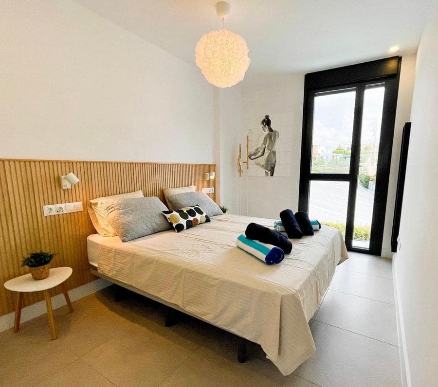 2 soveværelse Lejlighed til salg i El Penoncillo med swimmingpool garage - € 399.000 (Ref: 9226884)