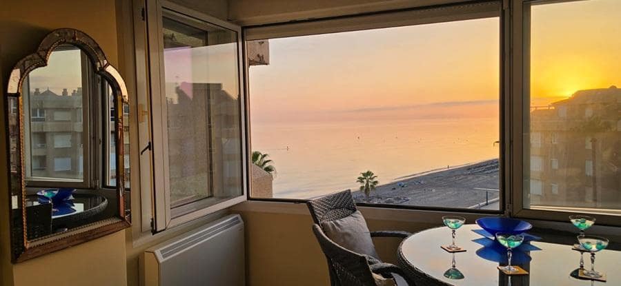 1 soveværelse Lejlighed til salg i Torrox-Costa med swimmingpool - € 295.000 (Ref: 9247076)