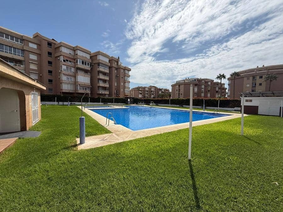 1 soveværelse Lejlighed til salg i Torrox-Costa med swimmingpool - € 295.000 (Ref: 9247076)