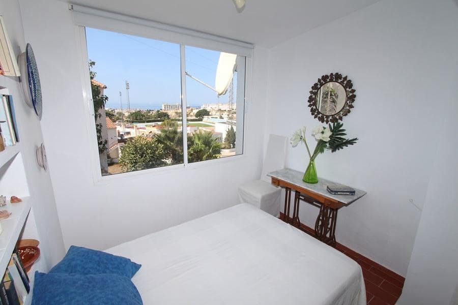 2 slaapkamer Appartement te koop in Nerja met zwembad - € 348.000 (Ref: 9349380)