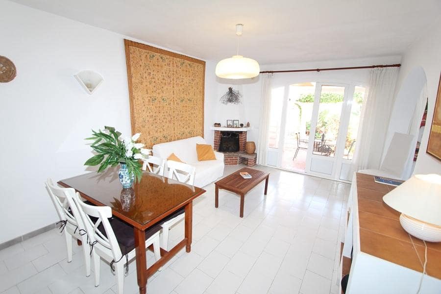 2 slaapkamer Appartement te koop in Nerja met zwembad - € 348.000 (Ref: 9349380)