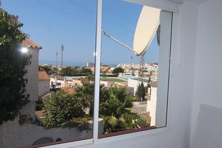 2 slaapkamer Appartement te koop in Nerja met zwembad - € 348.000 (Ref: 9349380)