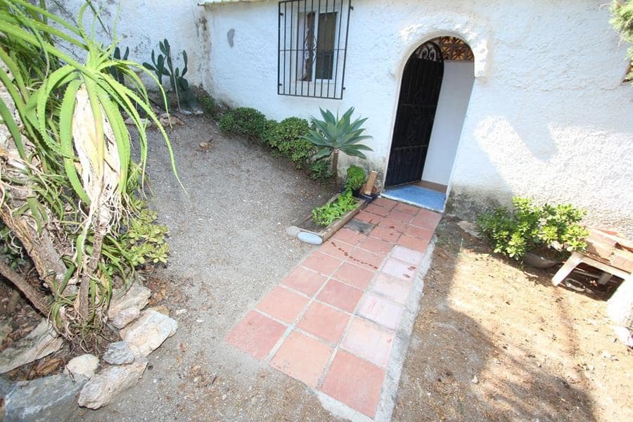 2 slaapkamer Appartement te koop in Nerja met zwembad - € 348.000 (Ref: 9349380)