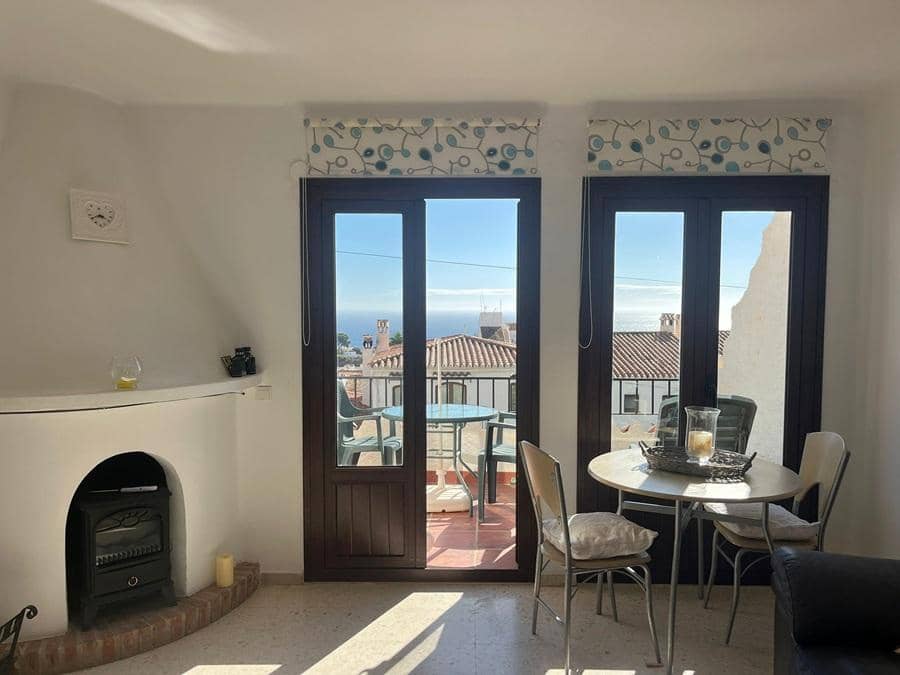 1 bedroom Apartment for sale in Nerja with pool - € 215,000 (Ref: 9349381)