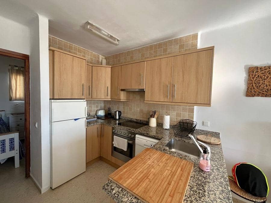 1 bedroom Apartment for sale in Nerja with pool - € 215,000 (Ref: 9349381)