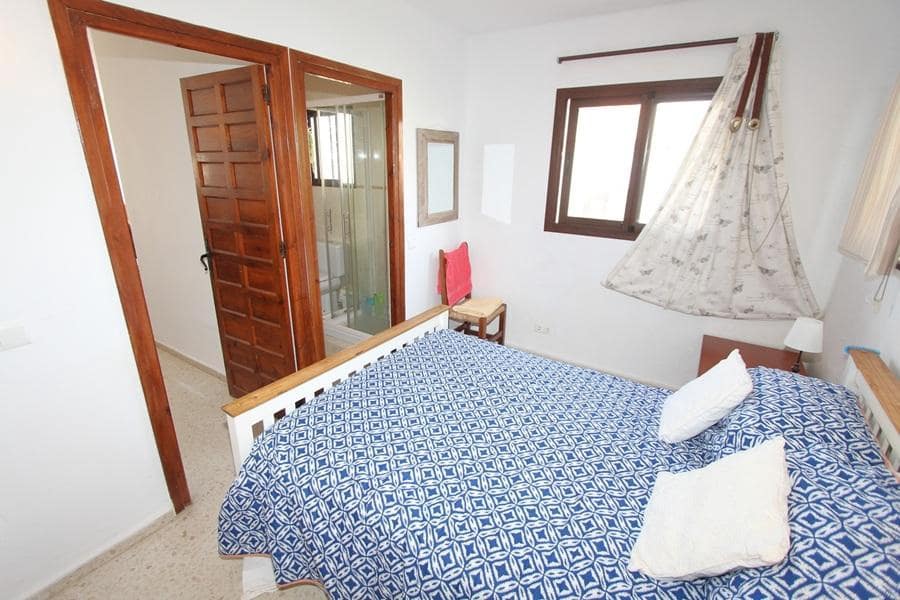 1 bedroom Apartment for sale in Nerja with pool - € 215,000 (Ref: 9349381)
