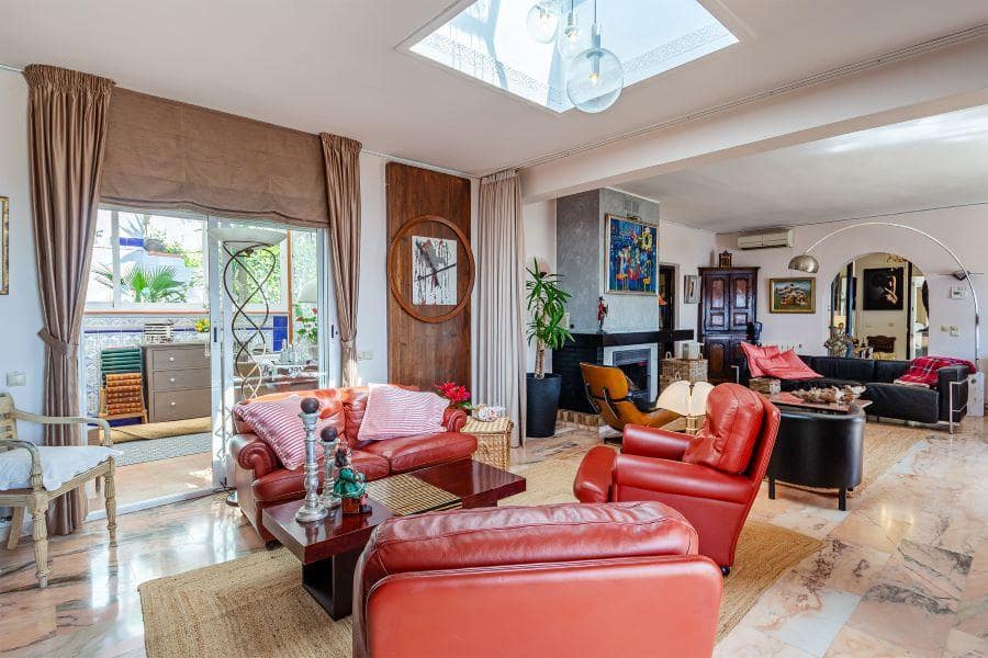 6 soveværelse Villa til salg i Almunecar med swimmingpool garage - € 639.000 (Ref: 9349382)