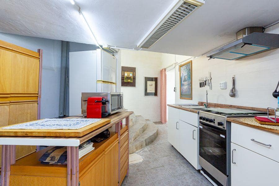 6 soveværelse Villa til salg i Almunecar med swimmingpool garage - € 639.000 (Ref: 9349382)