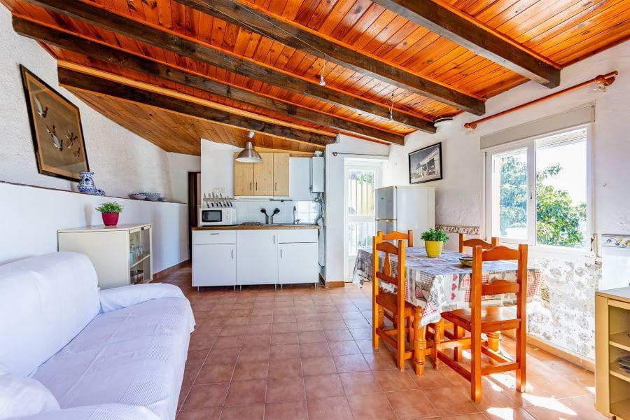 6 soveværelse Villa til salg i Almunecar med swimmingpool garage - € 639.000 (Ref: 9349382)