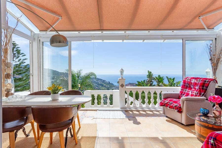 6 soveværelse Villa til salg i Almunecar med swimmingpool garage - € 595.000 (Ref: 9349382)