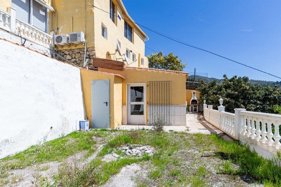 6 soveværelse Villa til salg i Almunecar med swimmingpool garage - € 595.000 (Ref: 9349382)