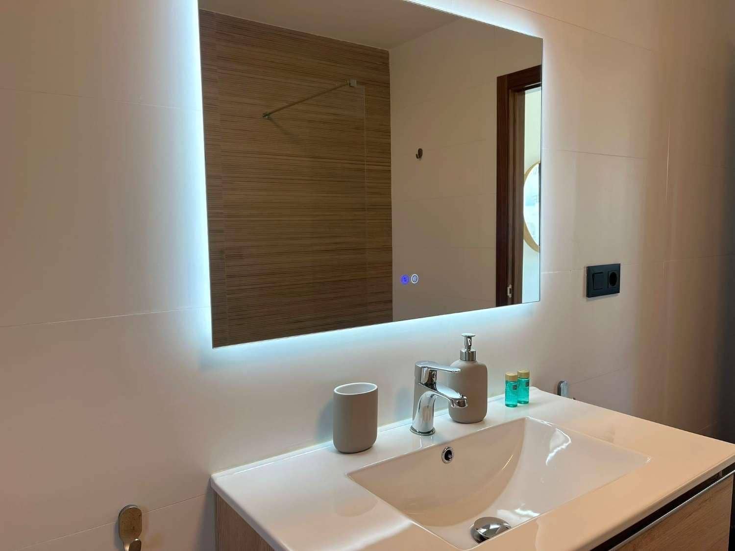 4 bedroom Villa for sale in Nerja with pool garage - € 799,000 (Ref: 9355779)