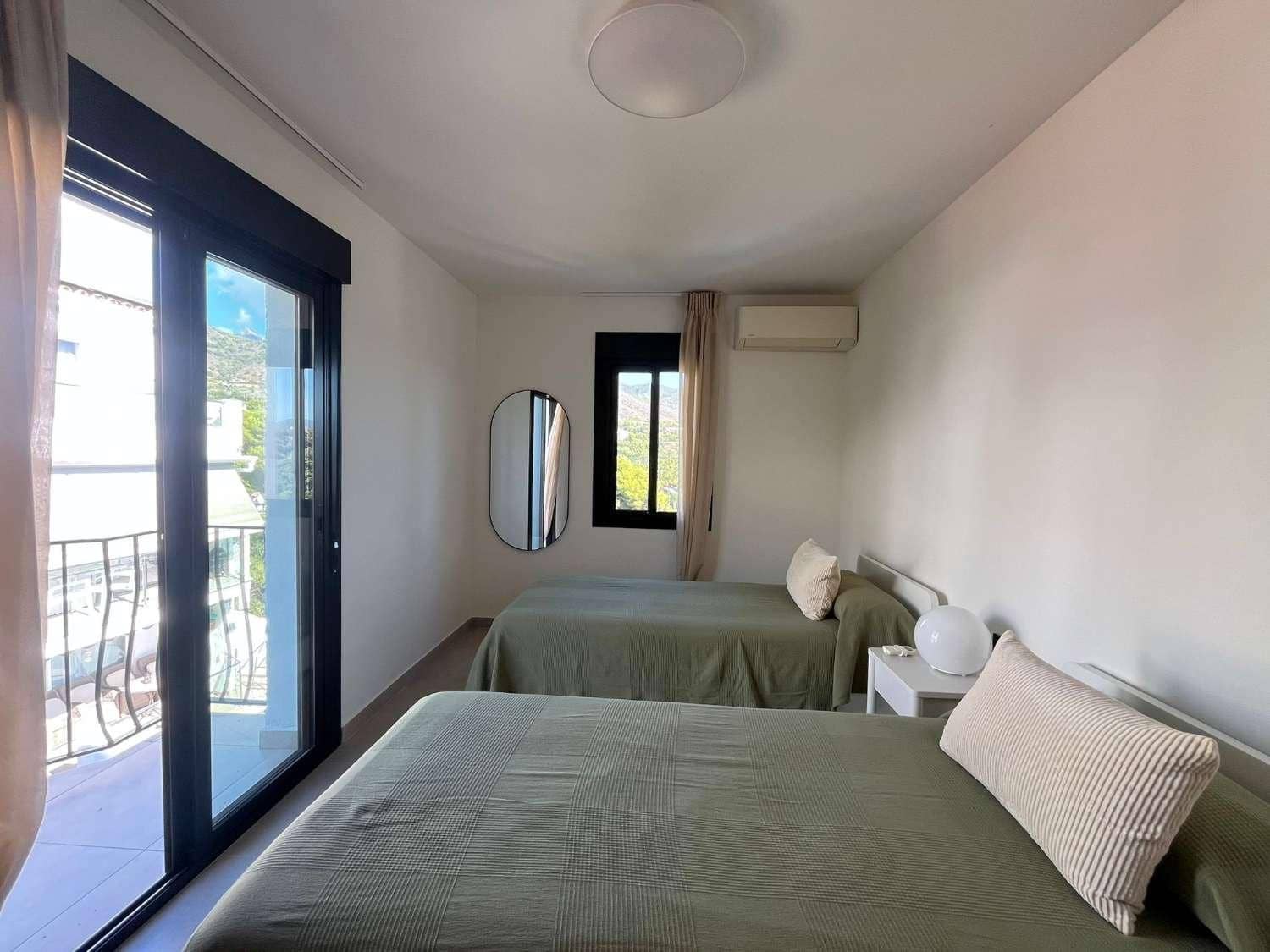 4 bedroom Villa for sale in Nerja with pool garage - € 799,000 (Ref: 9355779)