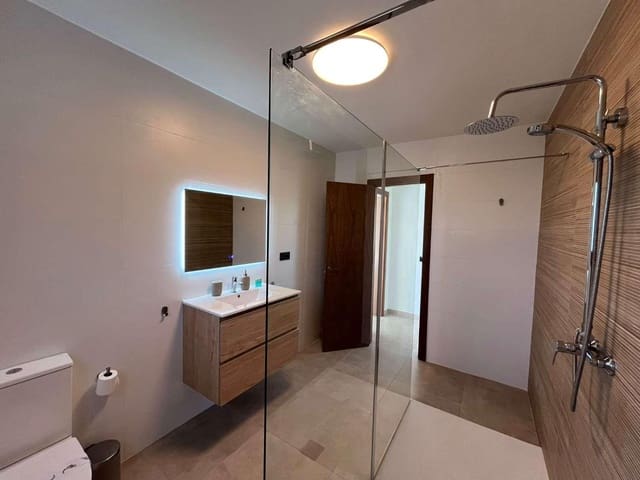 4 soveværelse Villa til salg i Burriana, Nerja med swimmingpool garage - € 799.000 (Ref: 9355779)