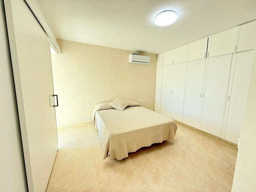 4 slaapkamer Huis te koop in El Penoncillo met zwembad garage - € 450.000 (Ref: 9462003)