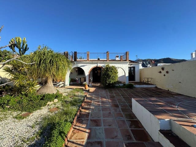 2 Zimmer Haus zu verkaufen in Frigiliana mit Pool - 360.000 € (Ref: 9494466)