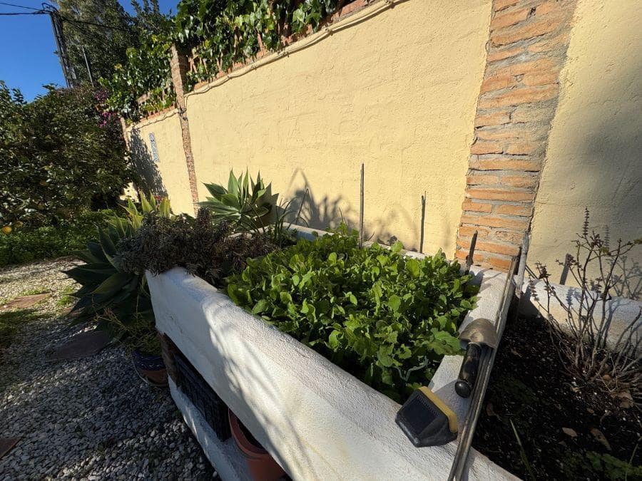 Casa de 2 habitaciones en Frigiliana en venta con piscina - 360.000 € (Ref: 9494466)