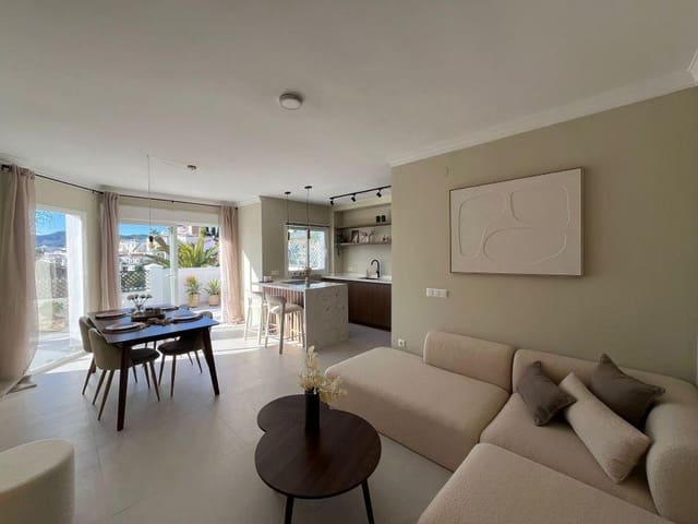 3 sovrum Lägenhet till salu i Burriana, Nerja med pool - 485 000 € (Ref: 9527602)