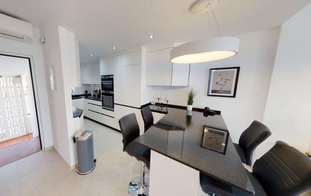 2 bedroom Apartment for sale in Centro, Nerja with pool - € 585,000 (Ref: 9674125)