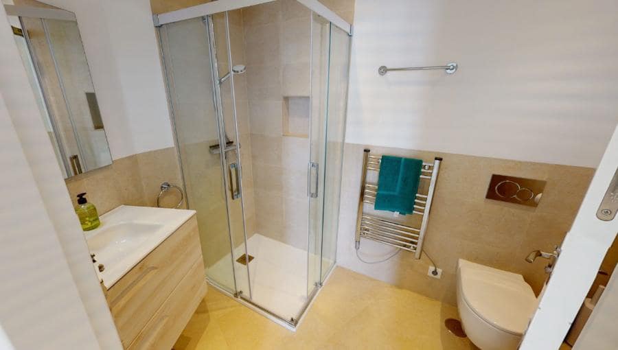 2 bedroom Apartment for sale in Nerja with pool - € 585,000 (Ref: 9674125)