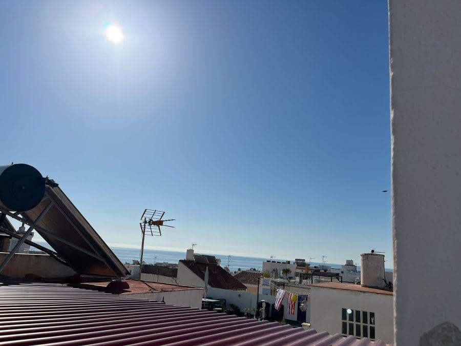 Apartamento de 3 habitaciones en Nerja en venta - 349.000 € (Ref: 9685950)