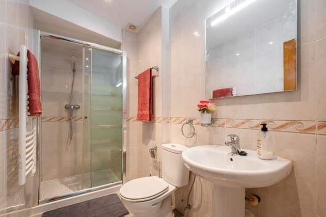 2 chambre Appartement à vendre à Burriana, Nerja avec piscine - 279 000 € (Ref: 9758367)