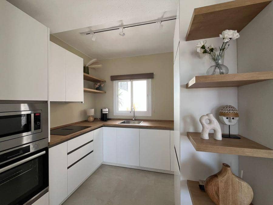3 makuuhuone Omakotitalo myytävänä paikassa Nerja mukana uima-altaan - 459 000 € (Ref: 9816550)