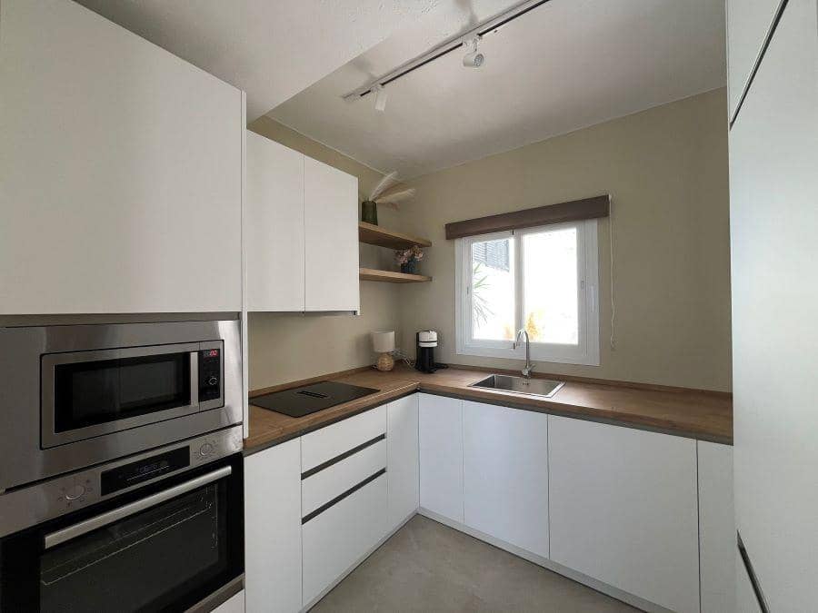3 makuuhuone Omakotitalo myytävänä paikassa Nerja mukana uima-altaan - 459 000 € (Ref: 9816550)