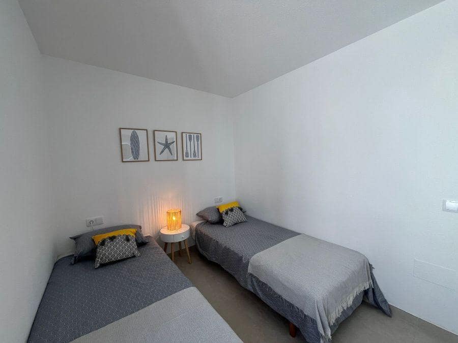 3 makuuhuone Omakotitalo myytävänä paikassa Nerja mukana uima-altaan - 459 000 € (Ref: 9816550)