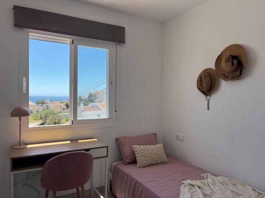 3 makuuhuone Omakotitalo myytävänä paikassa Nerja mukana uima-altaan - 459 000 € (Ref: 9816550)