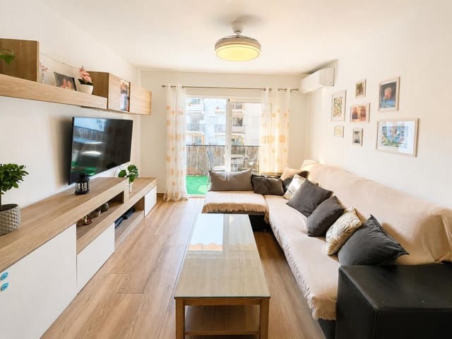 3 quarto Apartamento para venda em Nueva Nerja, Nerja - 365 000 € (Ref: 9819378)