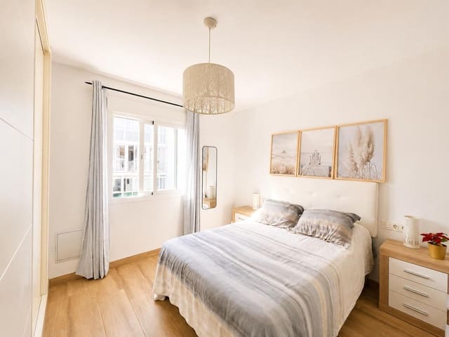 3 quarto Apartamento para venda em Nueva Nerja, Nerja - 365 000 € (Ref: 9819378)