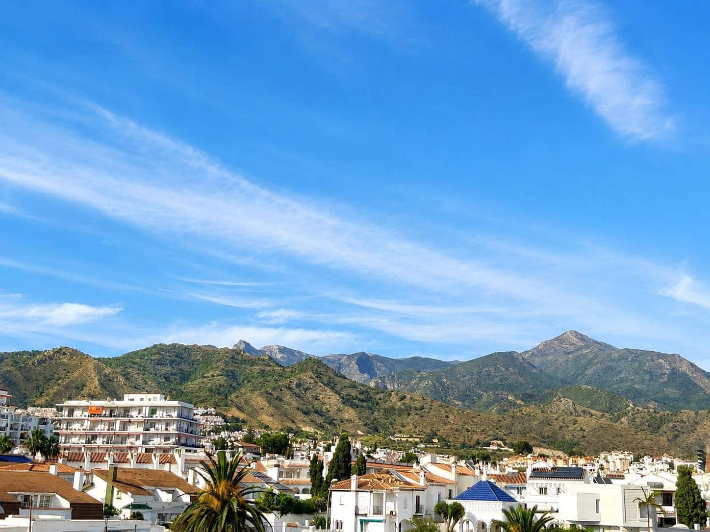 3 bedroom Apartment for sale in Nerja - € 365,000 (Ref: 9819378)