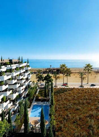 Apartamento de 2 habitaciones en Torre del Mar, Vélez-Málaga en venta con piscina garaje - 479.900 € (Ref: 9854649)