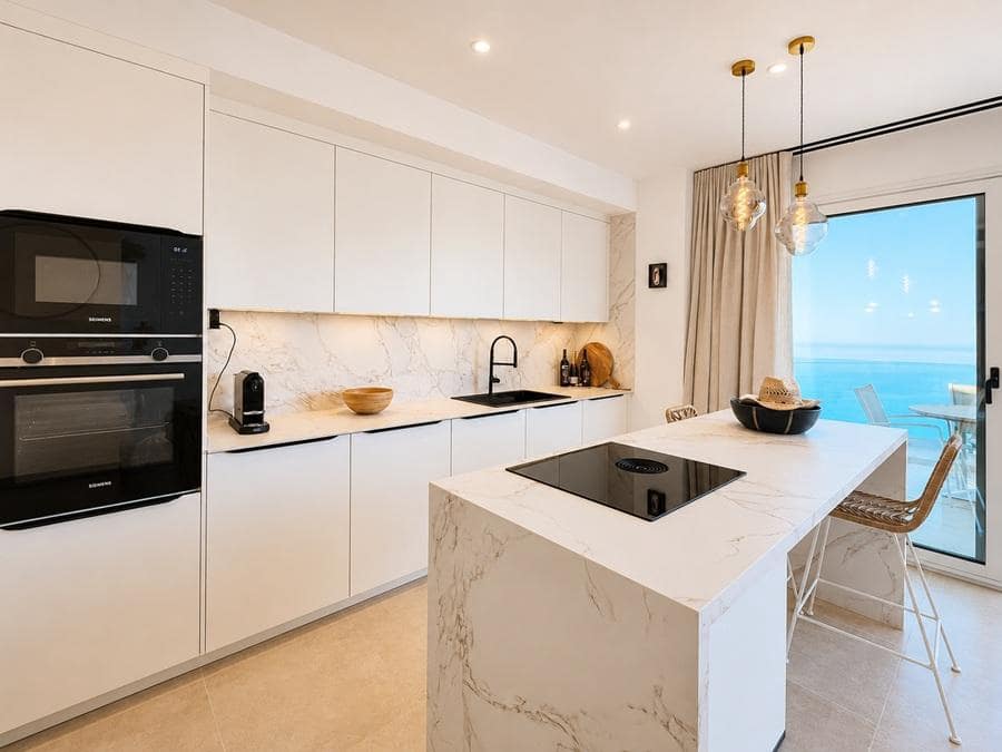3 bedroom Apartment for sale in Nerja with pool garage - € 1,275,000 (Ref: 9935229)