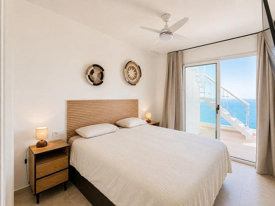 3 bedroom Apartment for sale in Nerja with pool garage - € 1,275,000 (Ref: 9935229)
