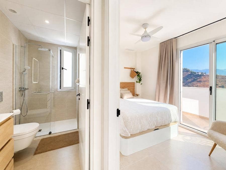 3 bedroom Apartment for sale in Nerja with pool garage - € 1,275,000 (Ref: 9935229)