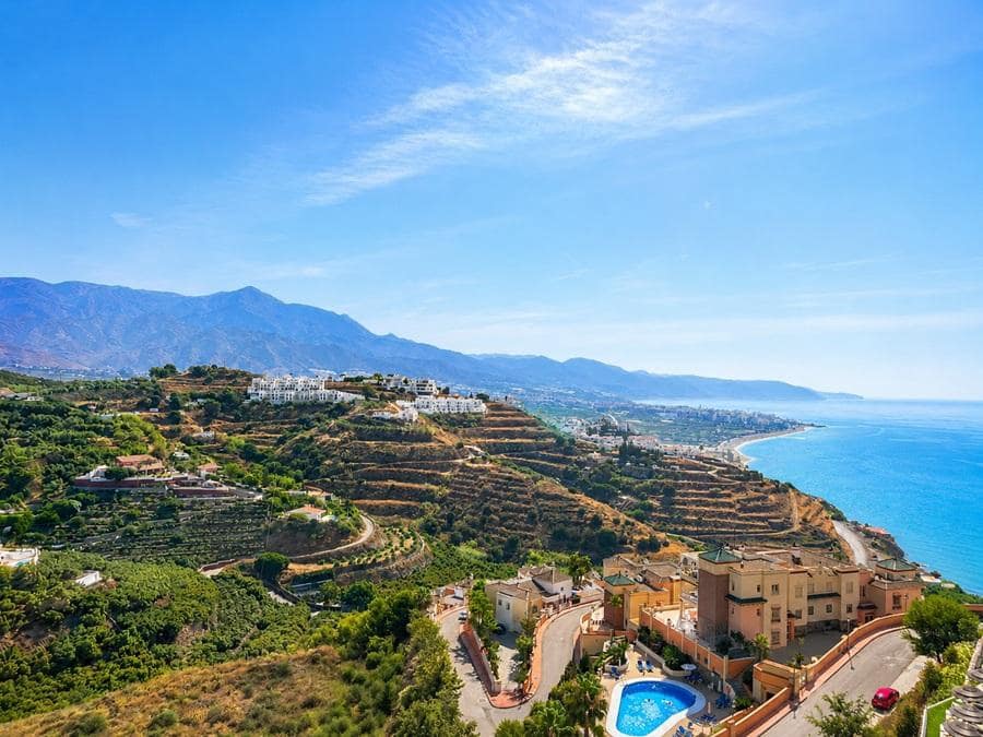 3 bedroom Apartment for sale in Nerja with pool garage - € 1,275,000 (Ref: 9935229)