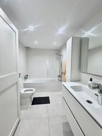 2 slaapkamer Strandappartement te huur in Illetas met zwembad garage - € 3.200 (Ref: 10004692)