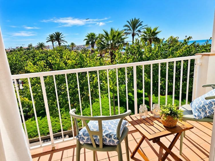 2 soverom Leilighet til salgs i Es Molinar / El Molinar med garasje - € 710 000 (Ref: 10153942)