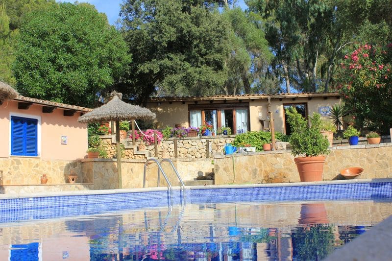 9 bedroom Finca/Country House for sale in Santa Eugenia with pool garage - € 1,800,000 (Ref: 8216819)