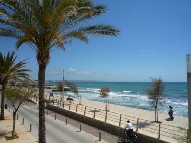 3 soveværelse Strandlejlighed til leje i Portixol, Palma de Mallorca med garage - € 2.800 (Ref: 8700633)