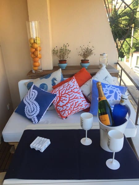 2 bedroom Beach Apartment for rent in Bendinat with pool - € 2,450 (Ref: 8757195)