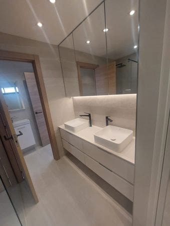 2 slaapkamer Strandappartement te koop in Portals Nous met zwembad - € 1.200.000 (Ref: 9072950)