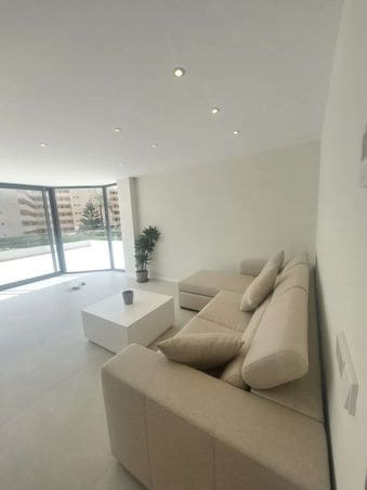 2 slaapkamer Strandappartement te koop in Portals Nous met zwembad - € 1.200.000 (Ref: 9072950)