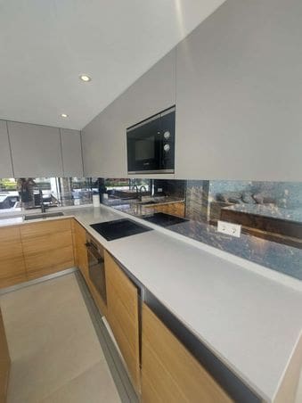 2 slaapkamer Strandappartement te koop in Portals Nous, Calvià met zwembad - € 1.200.000 (Ref: 9072950)